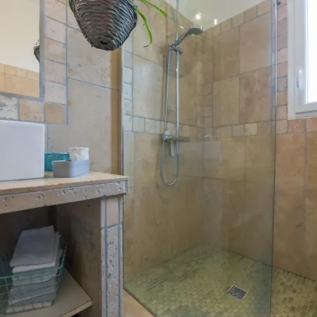 Les De Nathalie: Corneille Et Rivals Σπίτι διακοπών