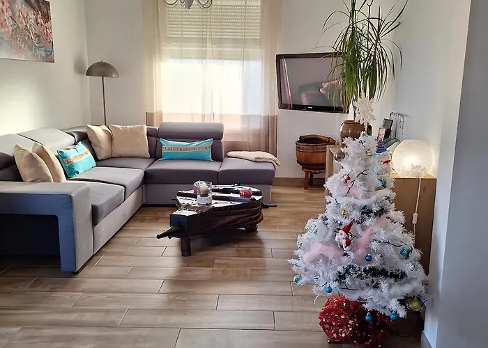 Les De Nathalie: Corneille Et Rivals * カルカソンヌ